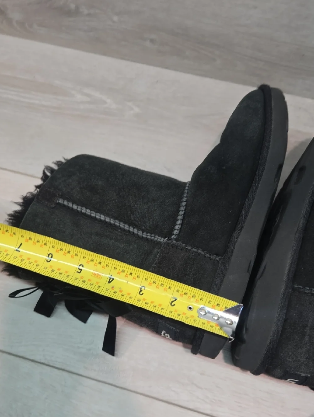 Ugg Australia Big Girl Black Shearling Lined Suede Winter Boots Shoes Sz 3